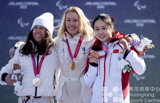 世界第三!王心雨为中国代表团再添奖牌(图1) 世界第三!王心雨为中国代表团再添奖牌(图1)