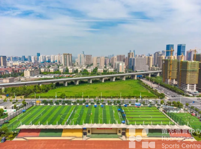 从金角银边到专业球场,浙江8798片绿茵点亮足球梦(图1) 从金角银边到专业球场,浙江8798片绿茵点亮足球梦(图1)