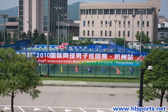 中国电信杯2010国际网球男子巡回赛 杭州站今日开打(图1) 中国电信杯2010国际网球男子巡回赛 杭州站今日开打(图1)