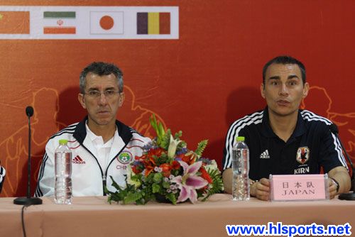 法里纳：裁判表现糟糕 少一人弃门将也要进攻(图2)