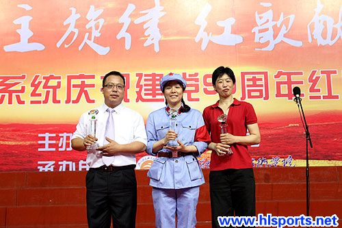 唱响主旋律 红歌献给党(图3)