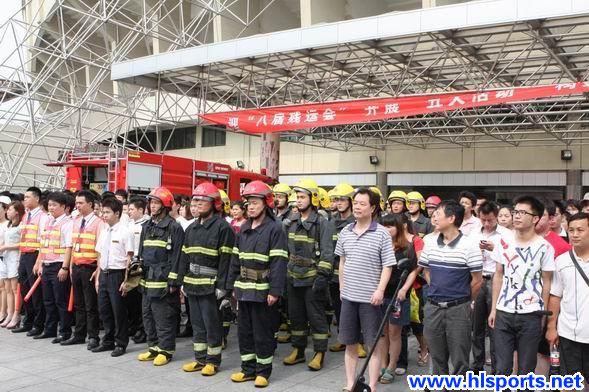 消防演习在黄龙，安全之弦不敢松(图6)