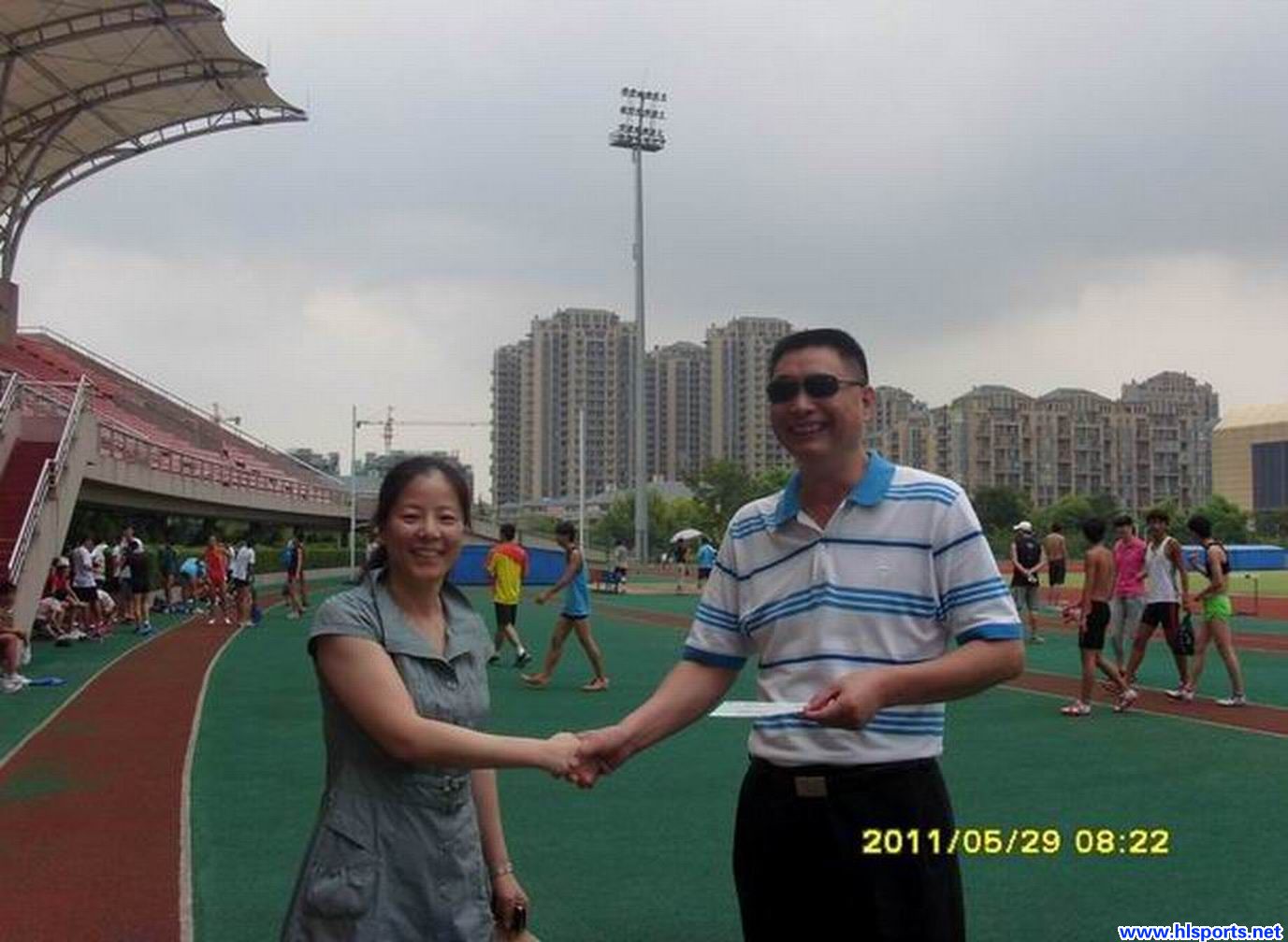 酷暑送上清凉，心系体育健儿(图2)