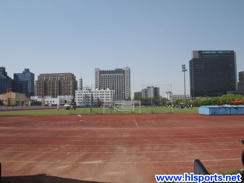 黄龙体育中心室外训练场(图2)