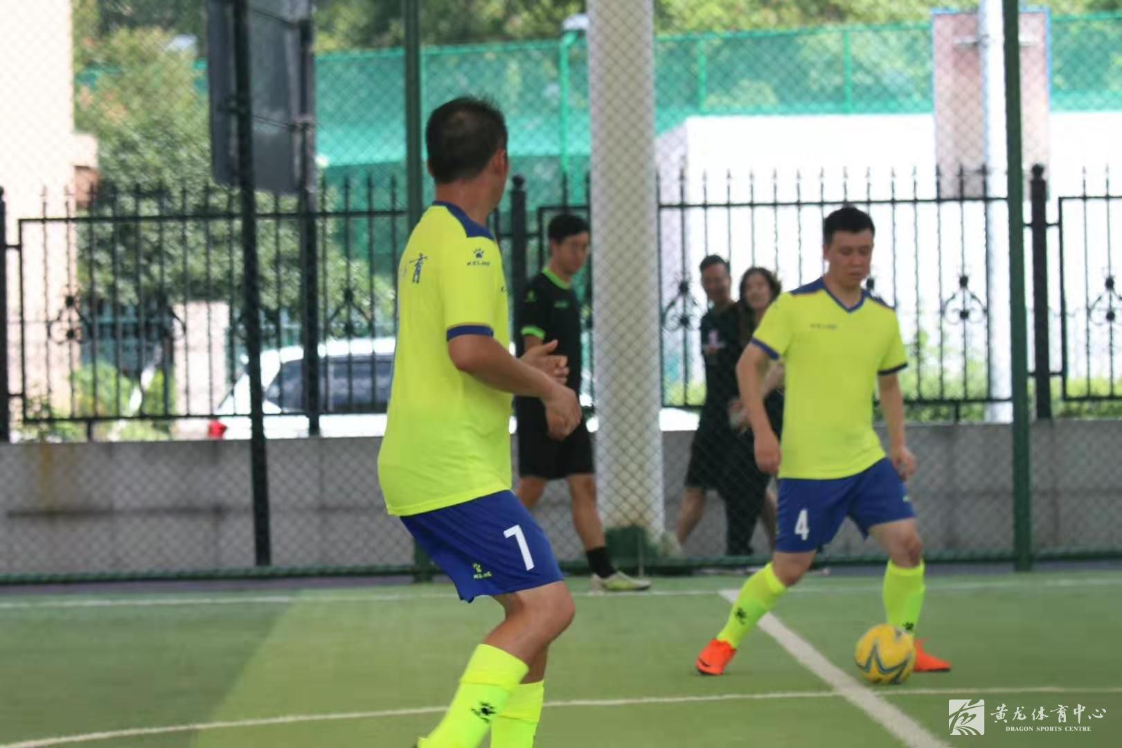 2019西溪杯足球赛在黄龙体育中心开幕(图2) 2019西溪杯足球赛在黄龙体育中心开幕(图2)