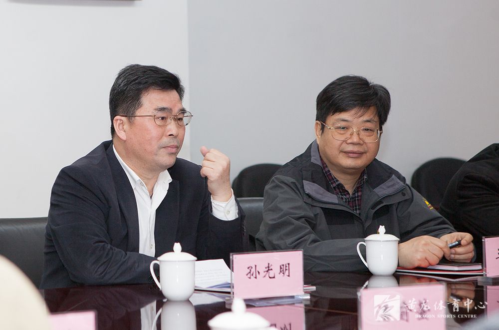 台中市体育总会考察团首聚黄龙 共话发展(图1) 台中市体育总会考察团首聚黄龙 共话发展(图1)