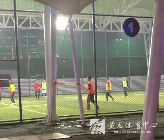 黄龙免费开放运动场馆获老百姓认可 元旦小长假运动人群热情高涨(图2)