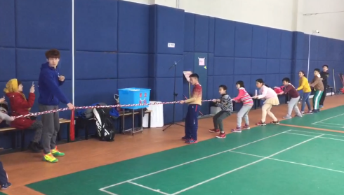 多彩假期----------羽毛球寒假训练营圆满结束(图2)