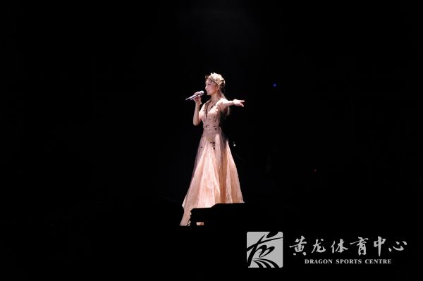 张韶涵演唱会在黄龙体育馆成功举办(图8)