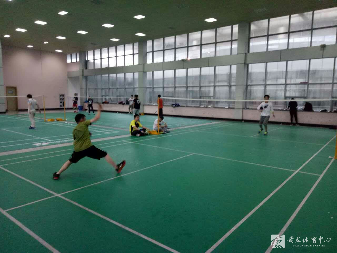 2016“黄龙杯”第十三届在杭高校羽毛球赛（分站赛）拉开帷幕(图2)