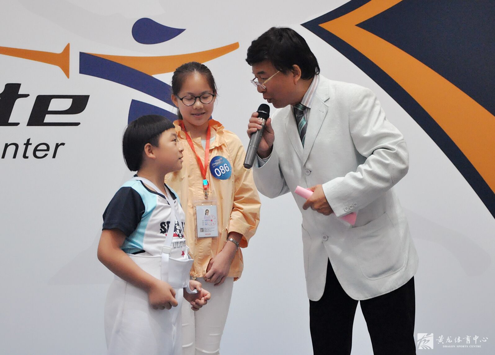 黄龙·艾鲁特国际击剑培训中心儿童节正式启动(图5)