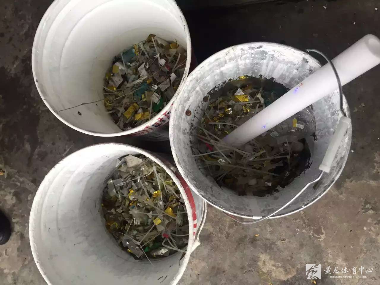 连夜作战，飞一般速度完成场地切换(图1)