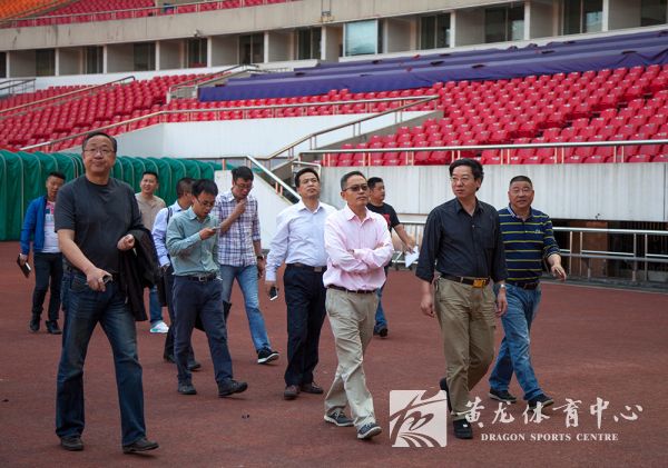西湖区有关领导莅临黄龙体育中心指导安全工作(图2)