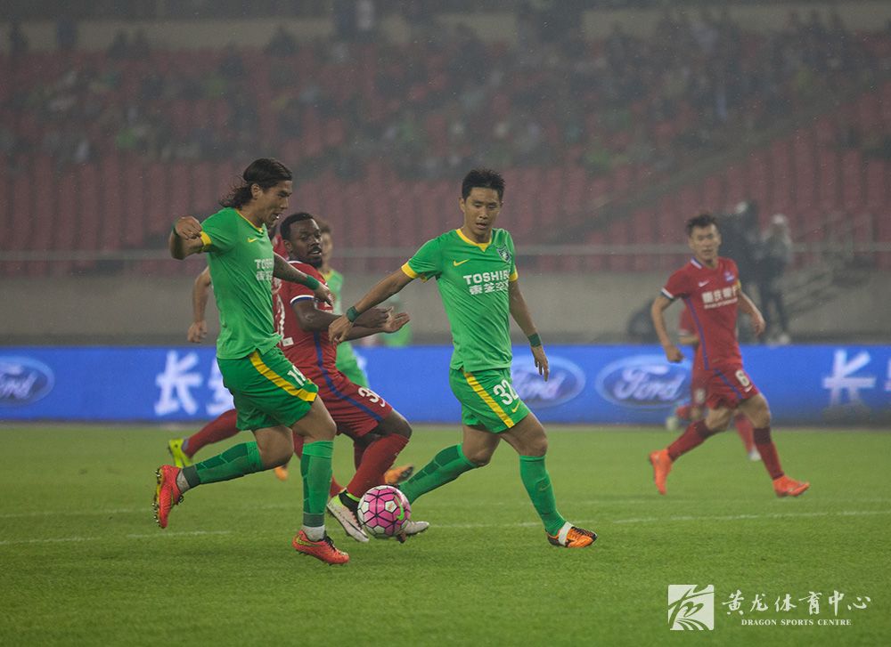 三分变一分~~杭州绿城1:1打平重庆力帆     (图4)