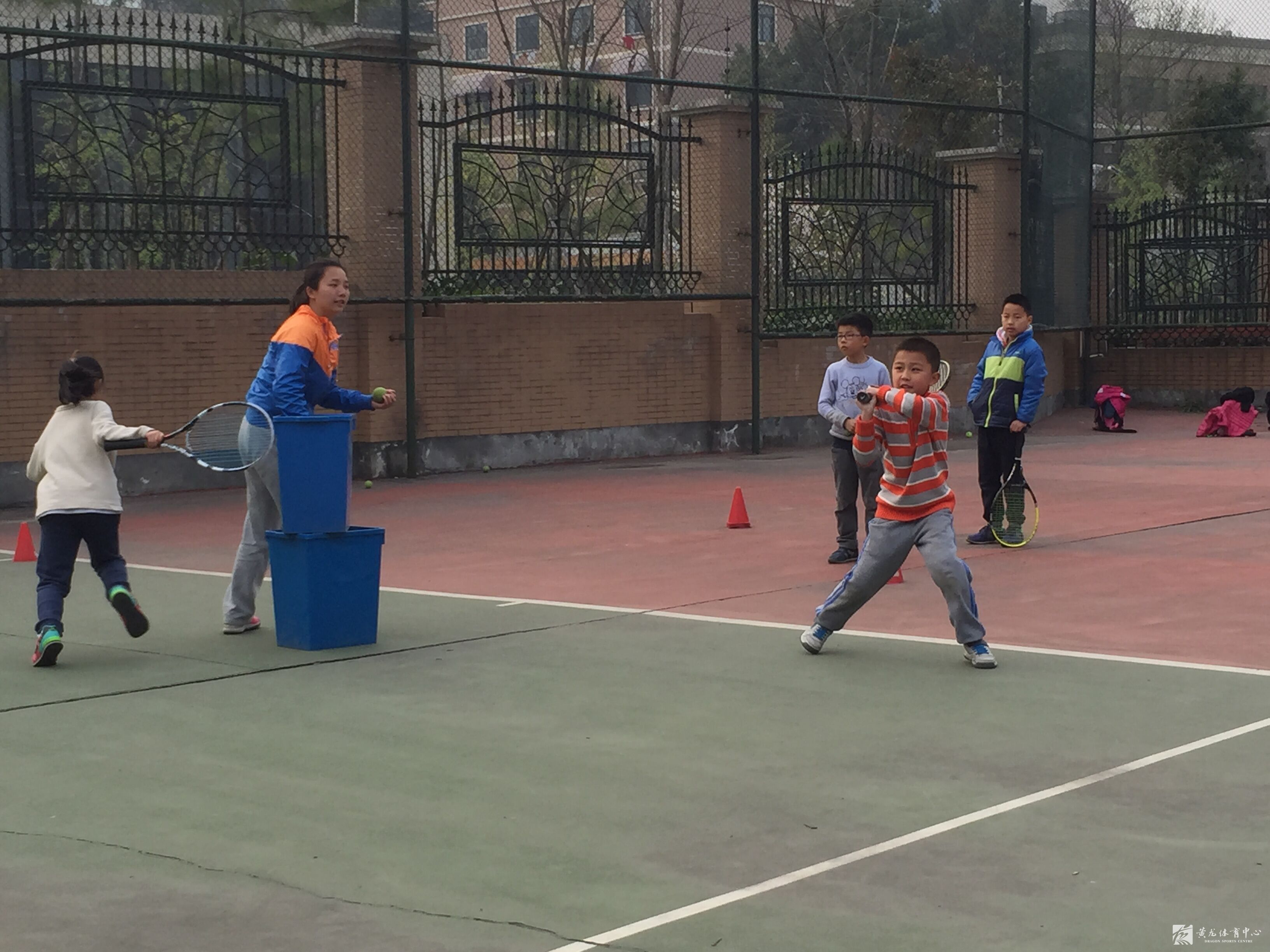 黄龙网球种子计划—走进校园活动(图1)