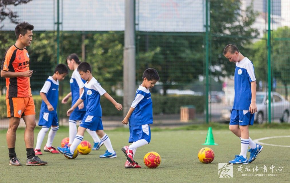 “顶级教练、一流场地”2016年绿城春季培训体验活动黄龙体育中心顺利举行(图1)