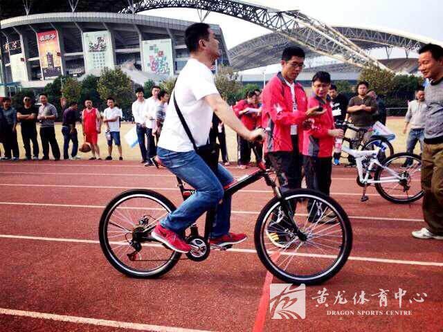 黄龙体育中心承办浙江省首届的士运动会(图2)