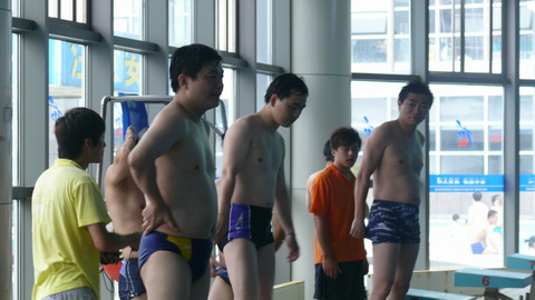 2007年省、市青联 “凯莱露喜杯”游泳友谊赛圆满结束(图2)