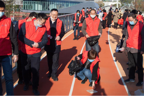 “走进黄龙、服务亚运”(图2) “走进黄龙、服务亚运”(图2)