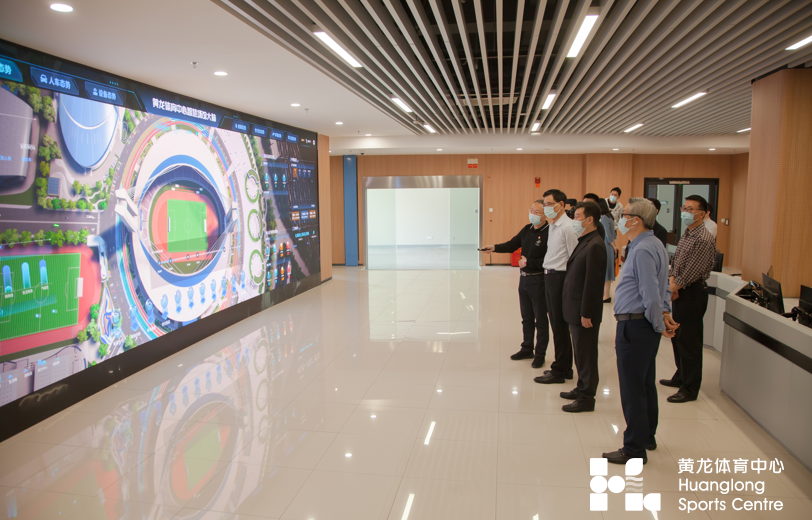 省人大常委会党组副书记、副主任熊建平一行来黄龙体育中心开展调研(图6)
