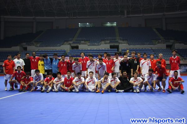 五人制-草根足球3-13国家队 队员高兴破国足门(图1)