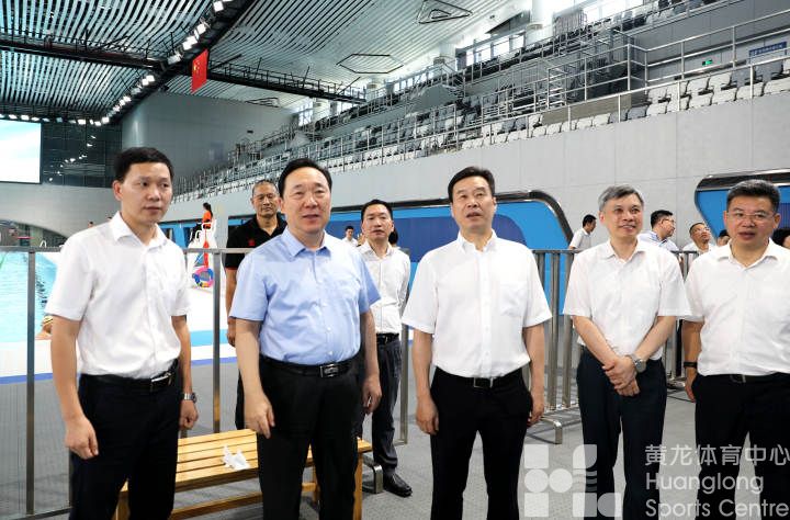 省第19届亚运会和第4届亚残运会工作领导小组例会召开 王浩讲话(图3)