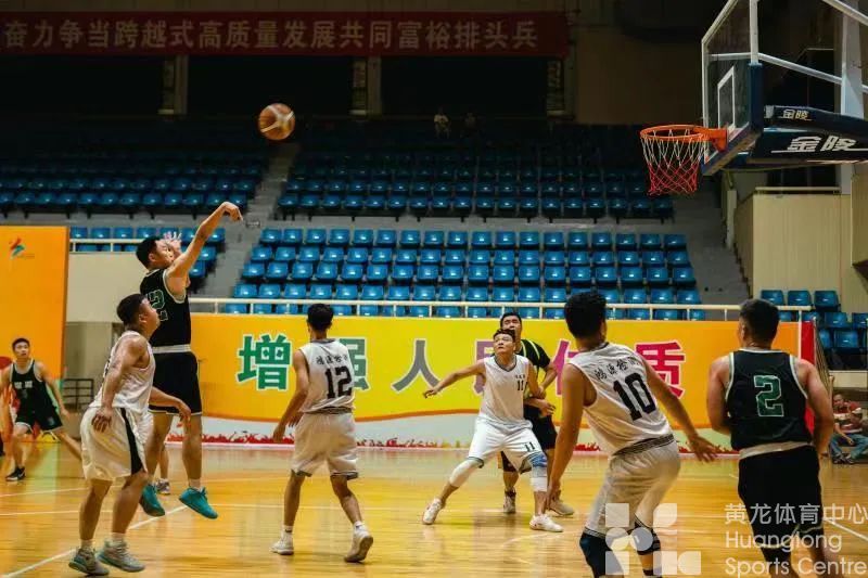 8天角逐，江山市第十七届运动会成年部篮球赛落幕(图1)