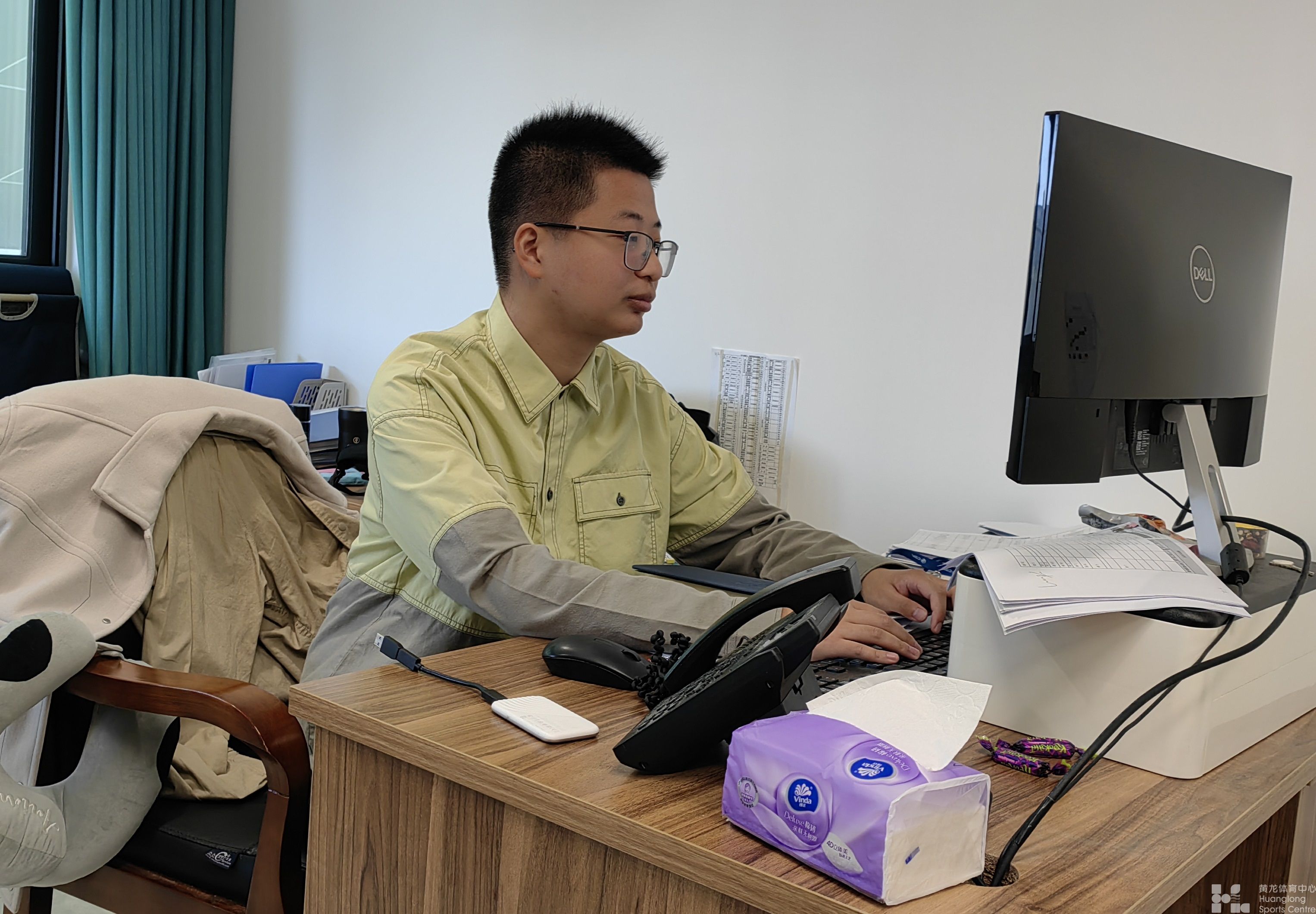 牢记初心使命 开创美好未来 ——党的二十大精神在黄龙体育中心引起热烈反响（二）(图4)