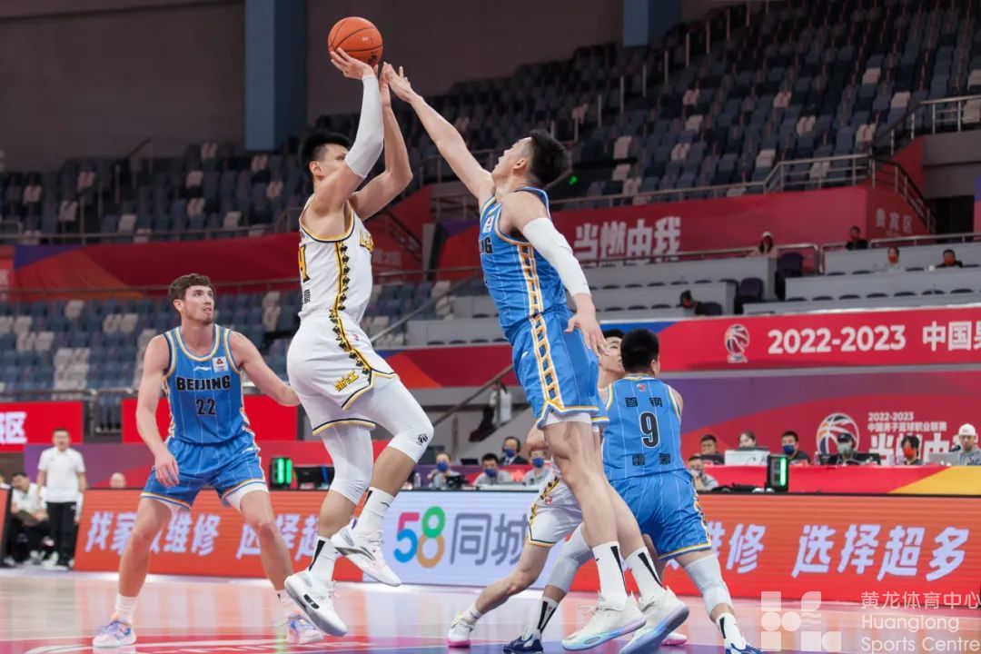 【CBA赛事回顾】常规赛第5轮丨大比分失利,浙江东阳光76-100不敌北京首钢(图2) 【CBA赛事回顾】常规赛第5轮丨大比分失利,浙江东阳光76-100不敌北京首钢(图2)