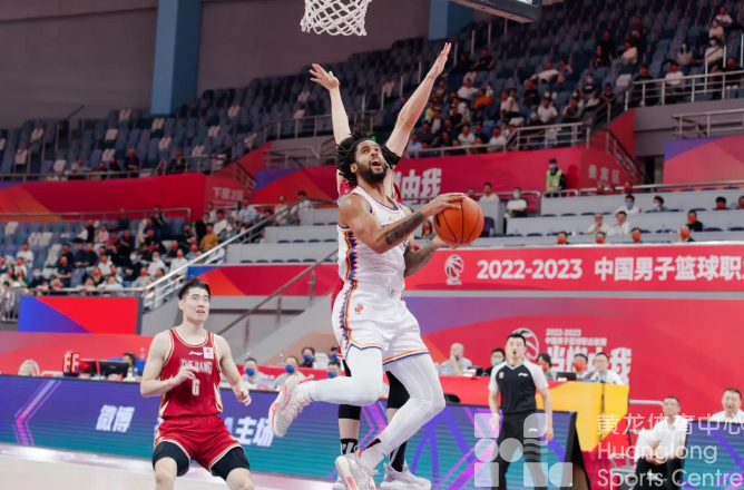 感谢黄龙!感谢杭州!CBA第一阶段圆满收官!(图4) 感谢黄龙!感谢杭州!CBA第一阶段圆满收官!(图4)