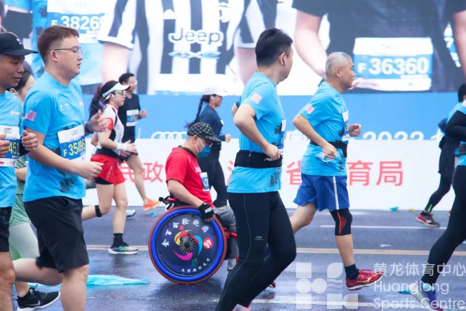 今晨有的人还在睡觉，有的人已经在跑杭马了！今天，你杭马了吗？(图9)