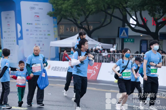 今晨有的人还在睡觉，有的人已经在跑杭马了！今天，你杭马了吗？(图10)