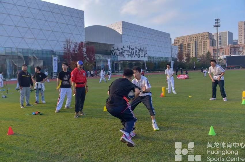 2022年黄龙公开课系列结课（网球、羽毛球、壁球、足球、棒球、橄榄球、艺术体操、搏击、乒乓球、体适能、击剑、游泳、滑步车）(图6)