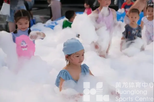 “小学员们”敲了敲黄龙文体培训的大门——我的年终总结写完啦！你的呢？(图6)