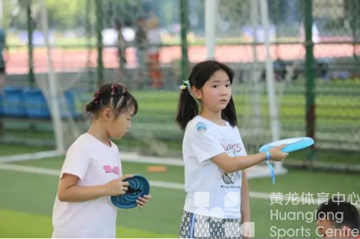 “小学员们”敲了敲黄龙文体培训的大门——我的年终总结写完啦！你的呢？(图7)