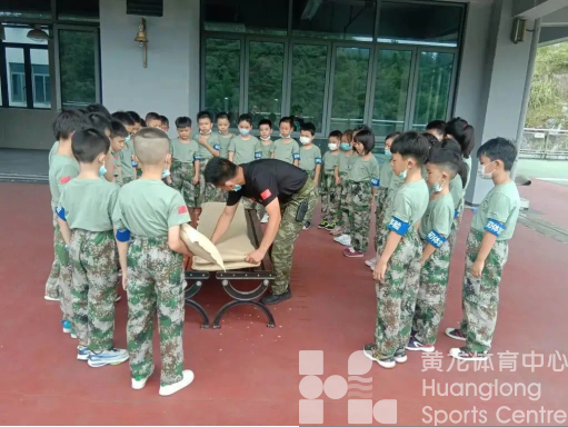 “小学员们”敲了敲黄龙文体培训的大门——我的年终总结写完啦！你的呢？(图20)