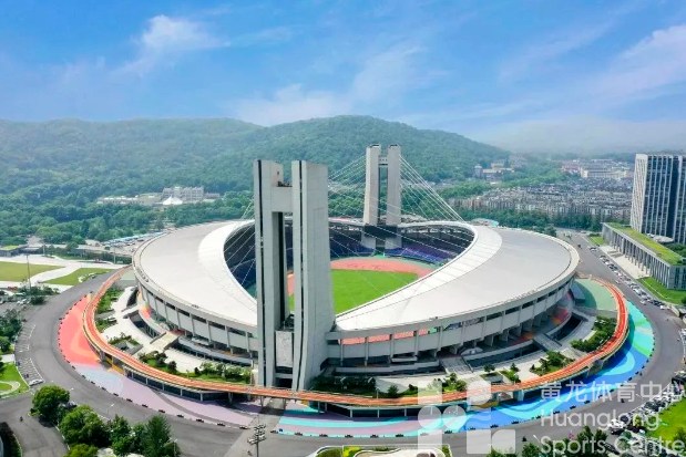 小时新闻——世界杯没看够？黄龙提前向你发出杭州亚运会足球赛邀请函！(图1)