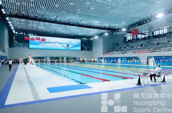 体育中考临近,孩子们在亚运场馆参加游泳“摸底考试”(图3) 体育中考临近,孩子们在亚运场馆参加游泳“摸底考试”(图3)