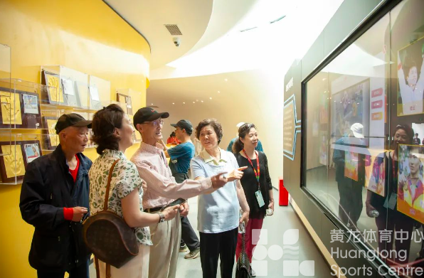 新场馆、新体验,黄龙老前辈们直呼:“差点认不出来!”(图4) 新场馆、新体验,黄龙老前辈们直呼:“差点认不出来!”(图4)