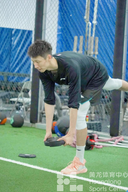 跟黄龙看CBA | 浙江东阳光空降气膜馆，集训备战生死战(图5)