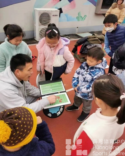 “错误示范” | 你不会还在硬接飞盘吧!(图2) “错误示范” | 你不会还在硬接飞盘吧!(图2)