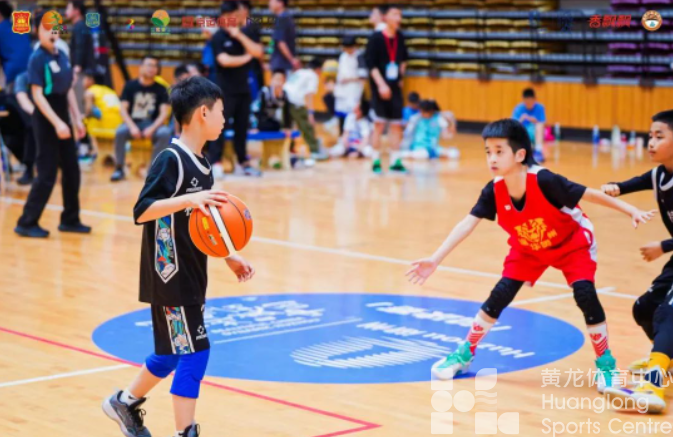 五一“不打烊”，省小篮球联赛燃动菰城 (图2)