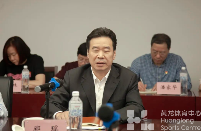 省委主题教育第十一巡回指导组赴黄龙体育中心下沉调研(图6)