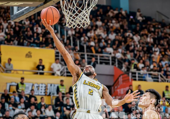 跟黄龙看CBA | 心若在,梦就在!下赛季,和浙江东阳光一起满血归来!(图2) 跟黄龙看CBA | 心若在,梦就在!下赛季,和浙江东阳光一起满血归来!(图2)