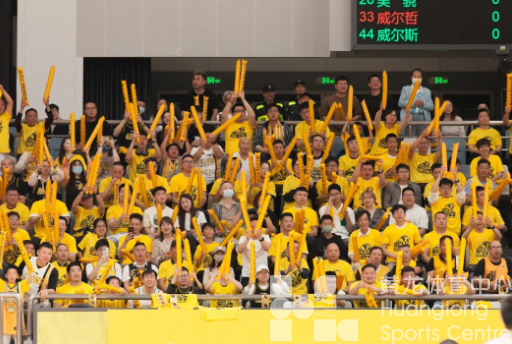 跟黄龙看CBA | 心若在,梦就在!下赛季,和浙江东阳光一起满血归来!(图8) 跟黄龙看CBA | 心若在,梦就在!下赛季,和浙江东阳光一起满血归来!(图8)