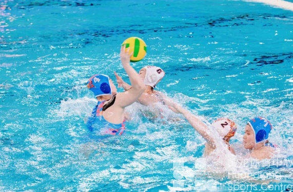 “水”啸“龙”吟 | 吴鹏的弟子来看水球比赛，未来浙江的“水莲花”静待绽放(图7)