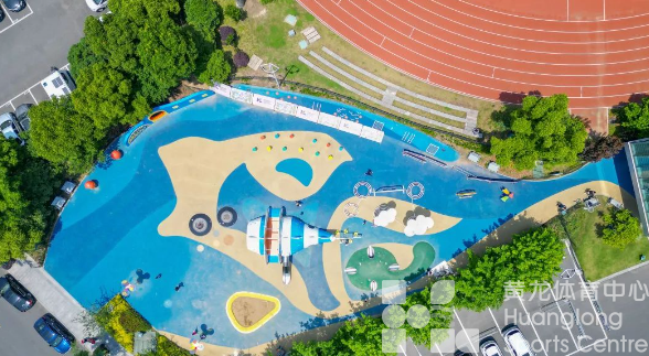 黄龙体育中心惠民开放，人民日报都点赞了(图2)