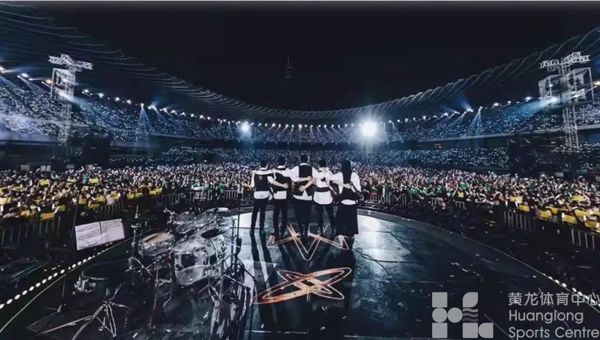 五月天2023《好好好想见到你》杭州演唱会(图2) 1-2305291H2293R.jpg