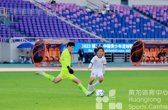 投身U19比赛,黄龙体育中心以实际行动献礼建党102周年(图8) 投身U19比赛,黄龙体育中心以实际行动献礼建党102周年(图8)