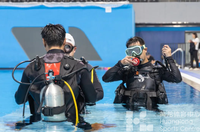 蔚蓝的水下是怎样的风景？潜水门票限时免费，还不快来体验？(图5)